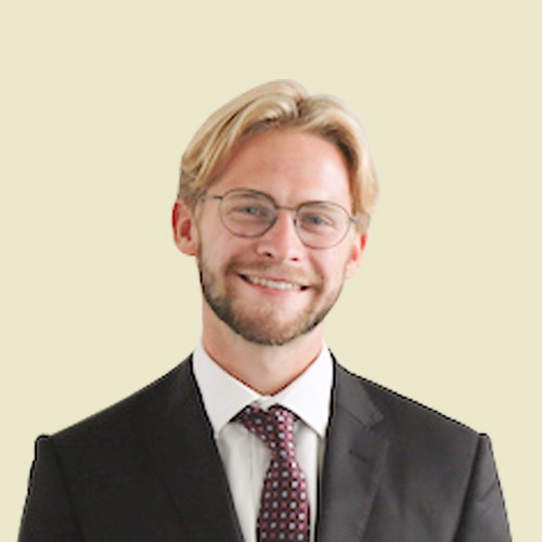 Toby - Law tutor in London